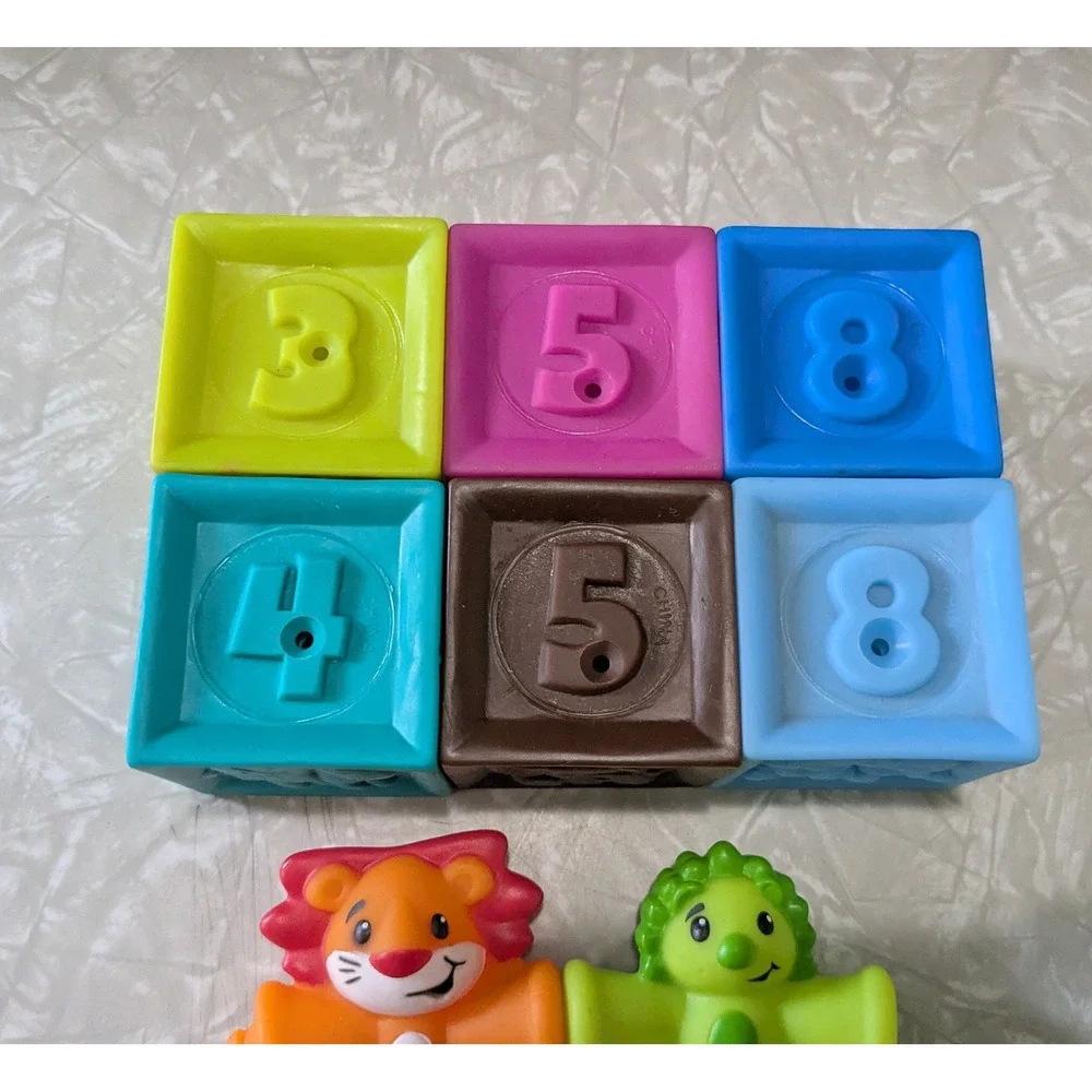 Infantino Snap Pop Pals Linkable Animals and Squeeze Stack Soft Baby Blocks Set